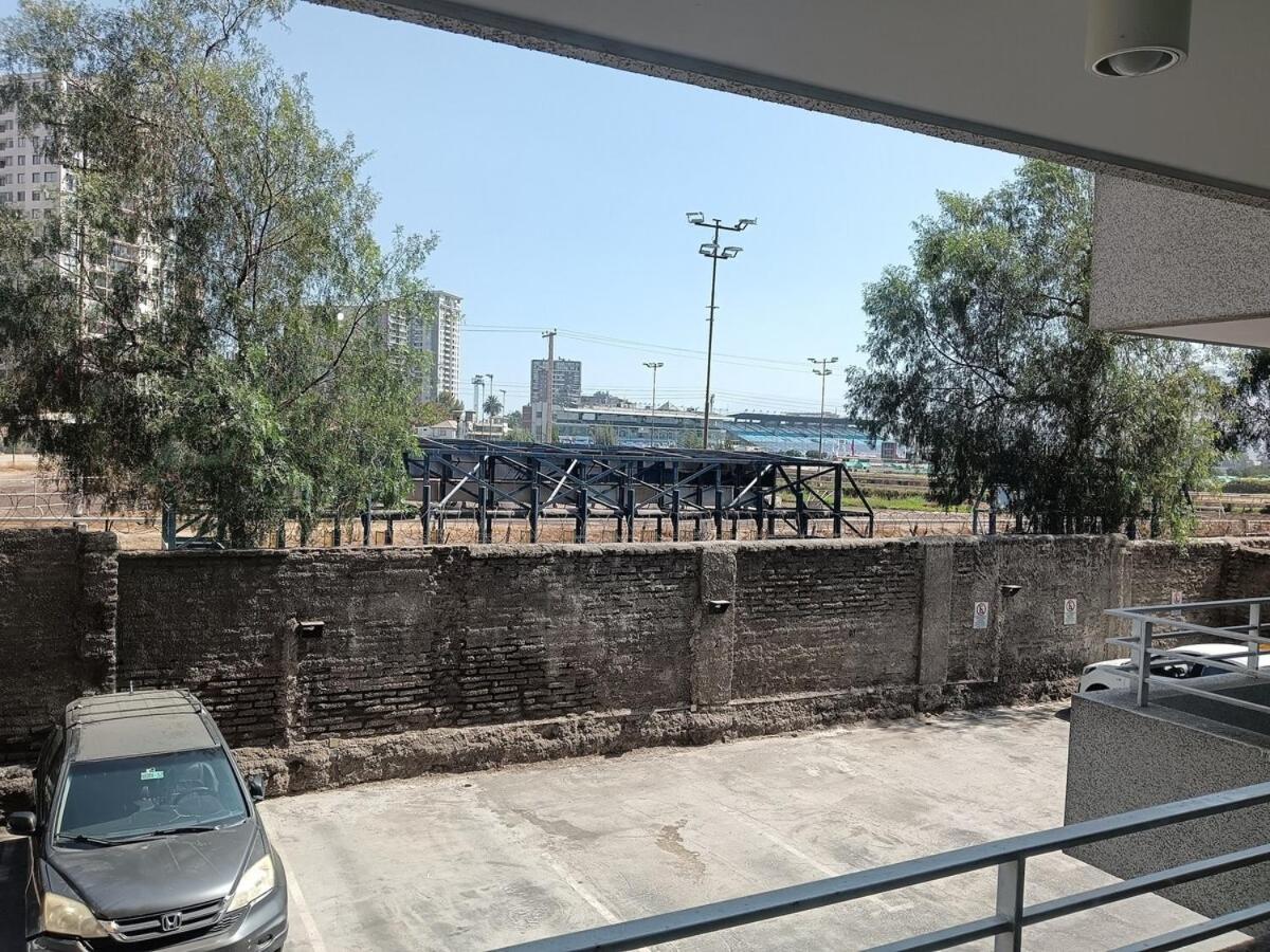 Hipodromo A La Vista Comfort In Independencia Appartamento Santiago del Cile